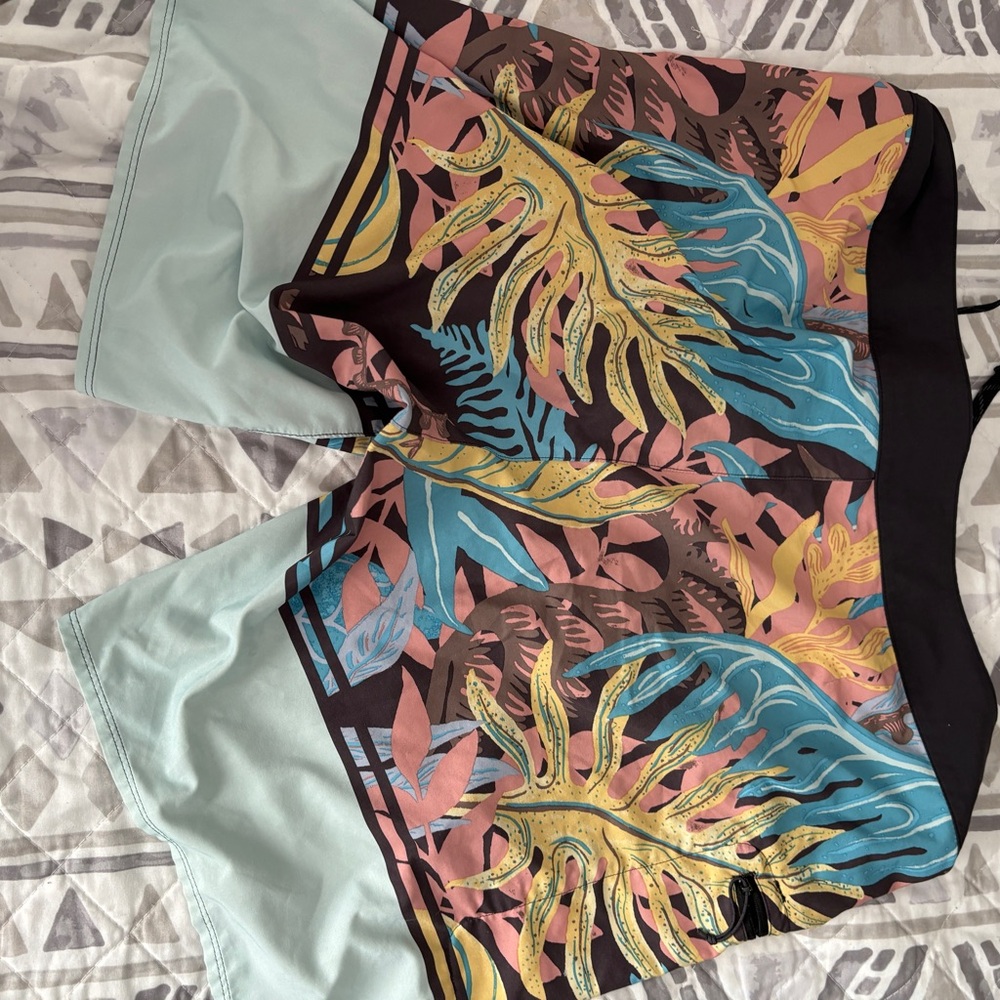 Lot of 2 Bathing suits Patagonia size L - Picture 4 of 8